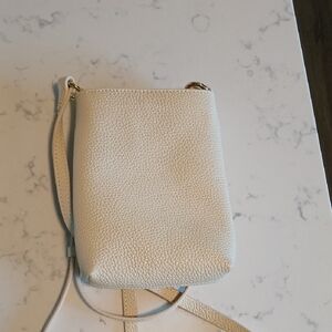 Quince Cream Textured Crossbody Bag